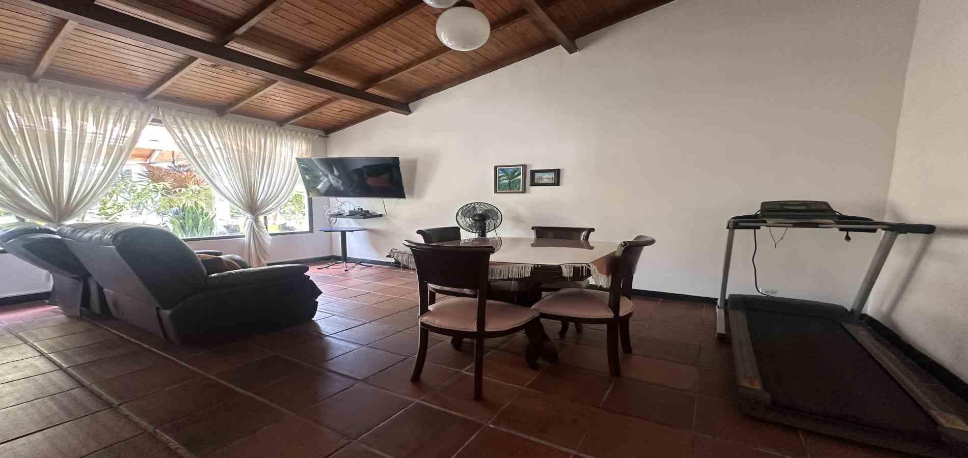 Foto de Casa campestre en Arriendo en Via aeropuerto el eden, Armenia  - 8 - 279069247
