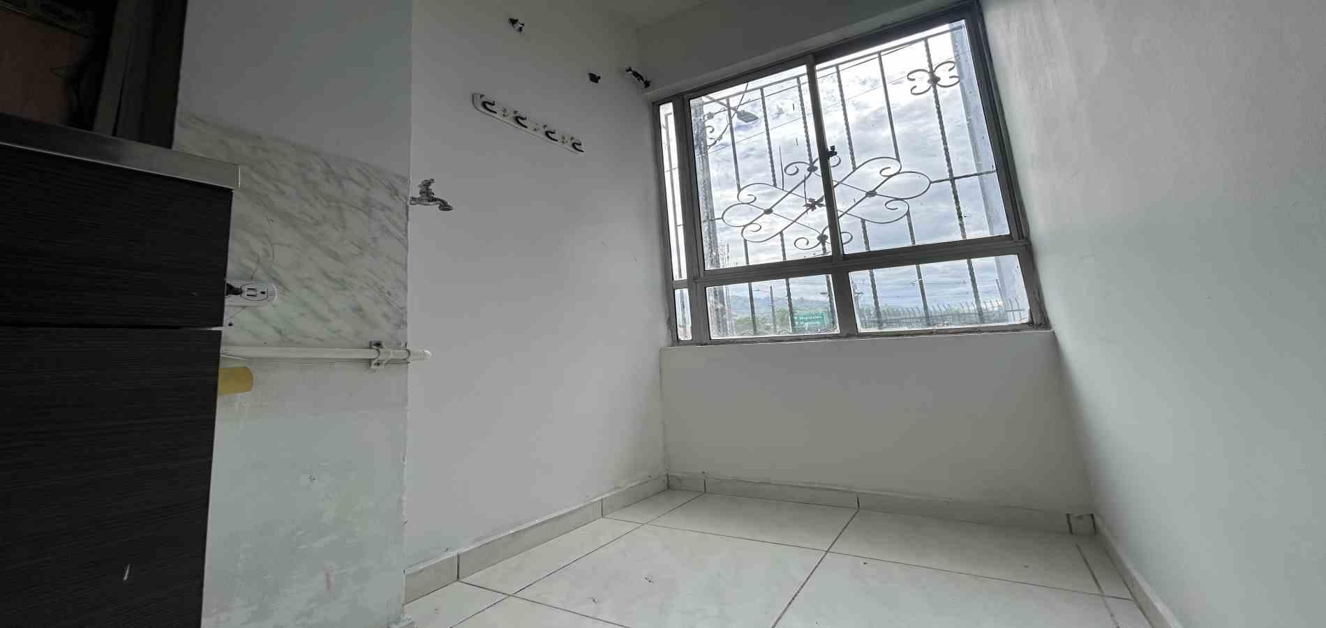 Foto de Apartamento en Arriendo en Avenida 30 de agosto, Pereira - 24 - 279068795