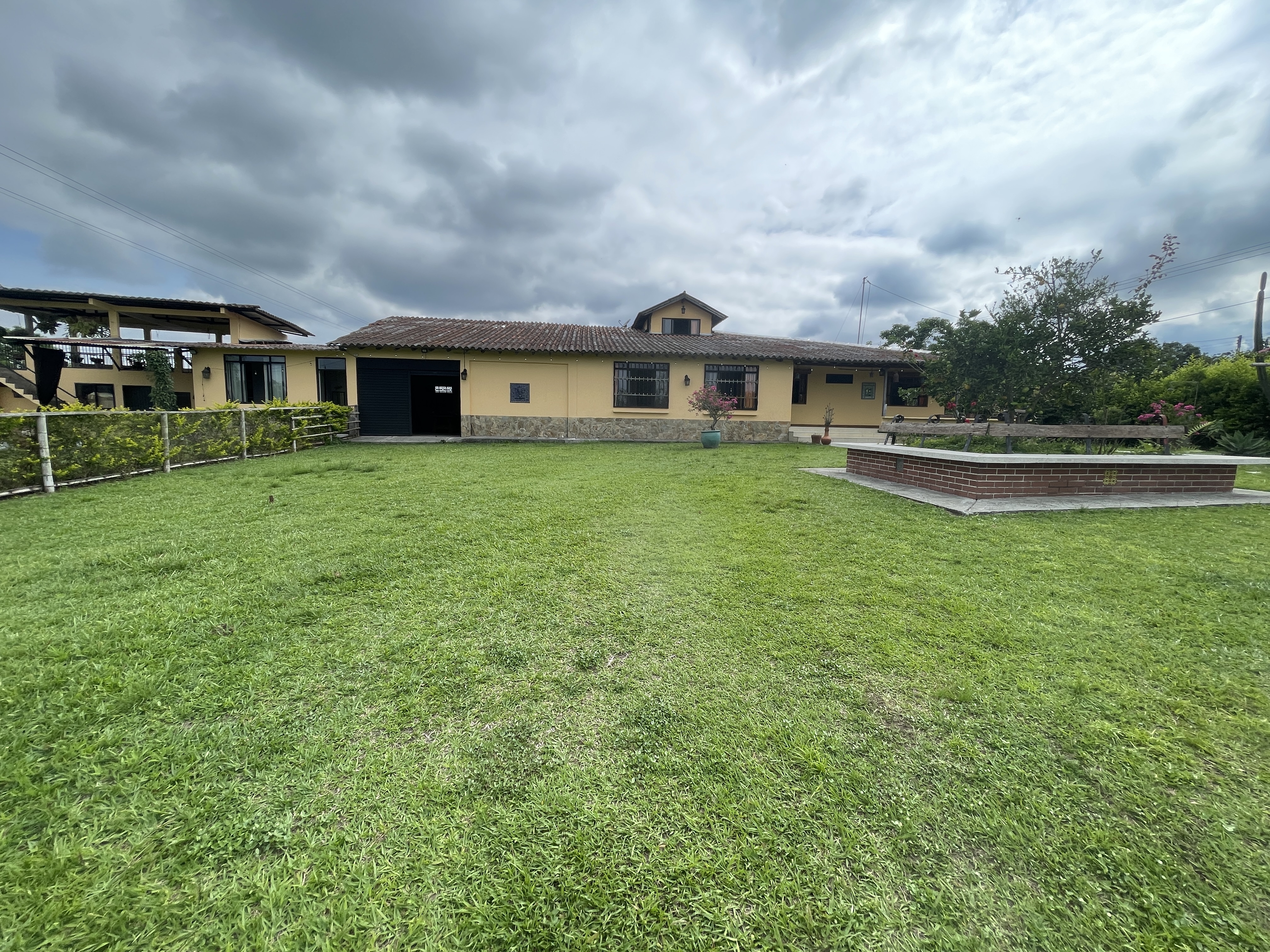 Foto de Casa campestre en Arriendo en Barcelona, Armenia  - 4 - 279064733