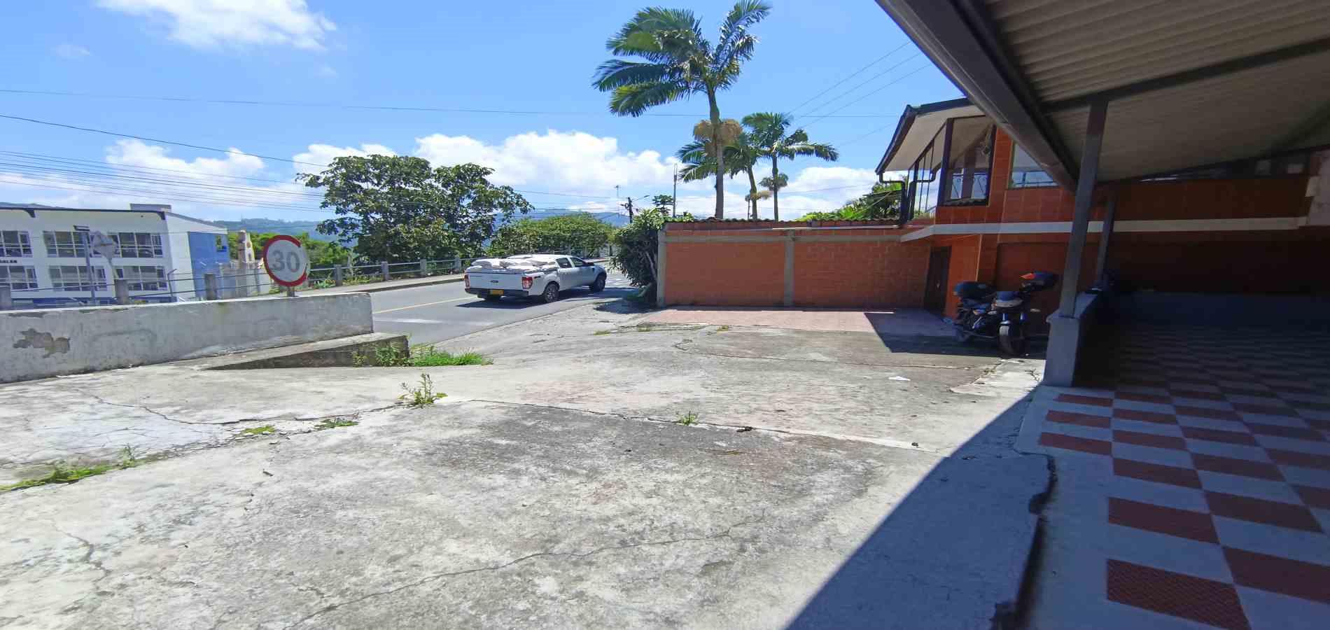Foto de Local en Arriendo en Vereda el aguila , Manizales - 11 - 279068718