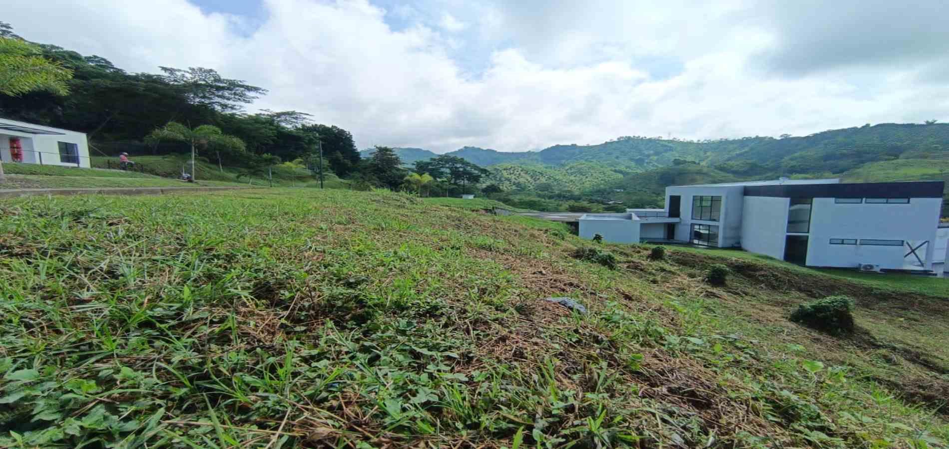 Foto de Lote / terreno para Venta en Autopista del café, Manizales - 279064930