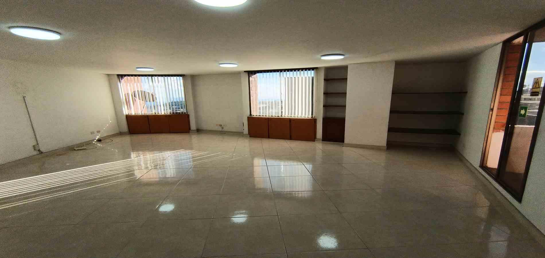 Foto de Oficina en Arriendo en Centro, Manizales - 12 - 279067977