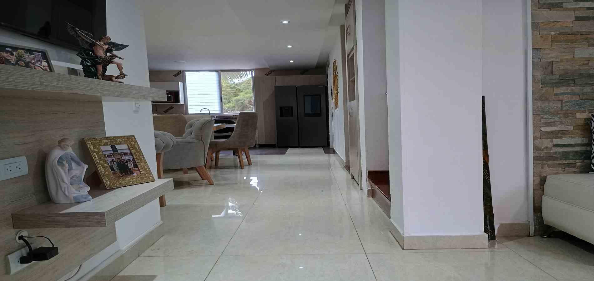 Foto de Casa en Venta en Av 19, Armenia  - 22 - 279059811
