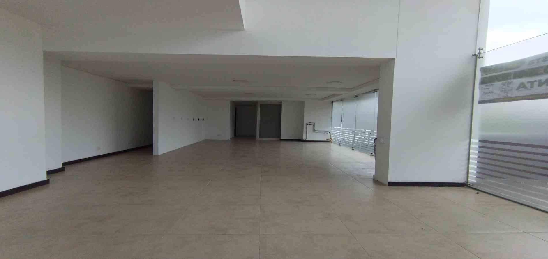 Foto de Local en Arriendo en Guayacanes, Manizales - 3 - 279069667