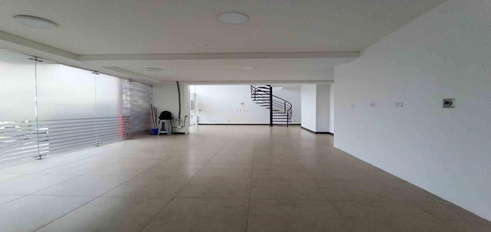 Foto de Local en Arriendo en Guayacanes, Manizales - 12 - 279069667