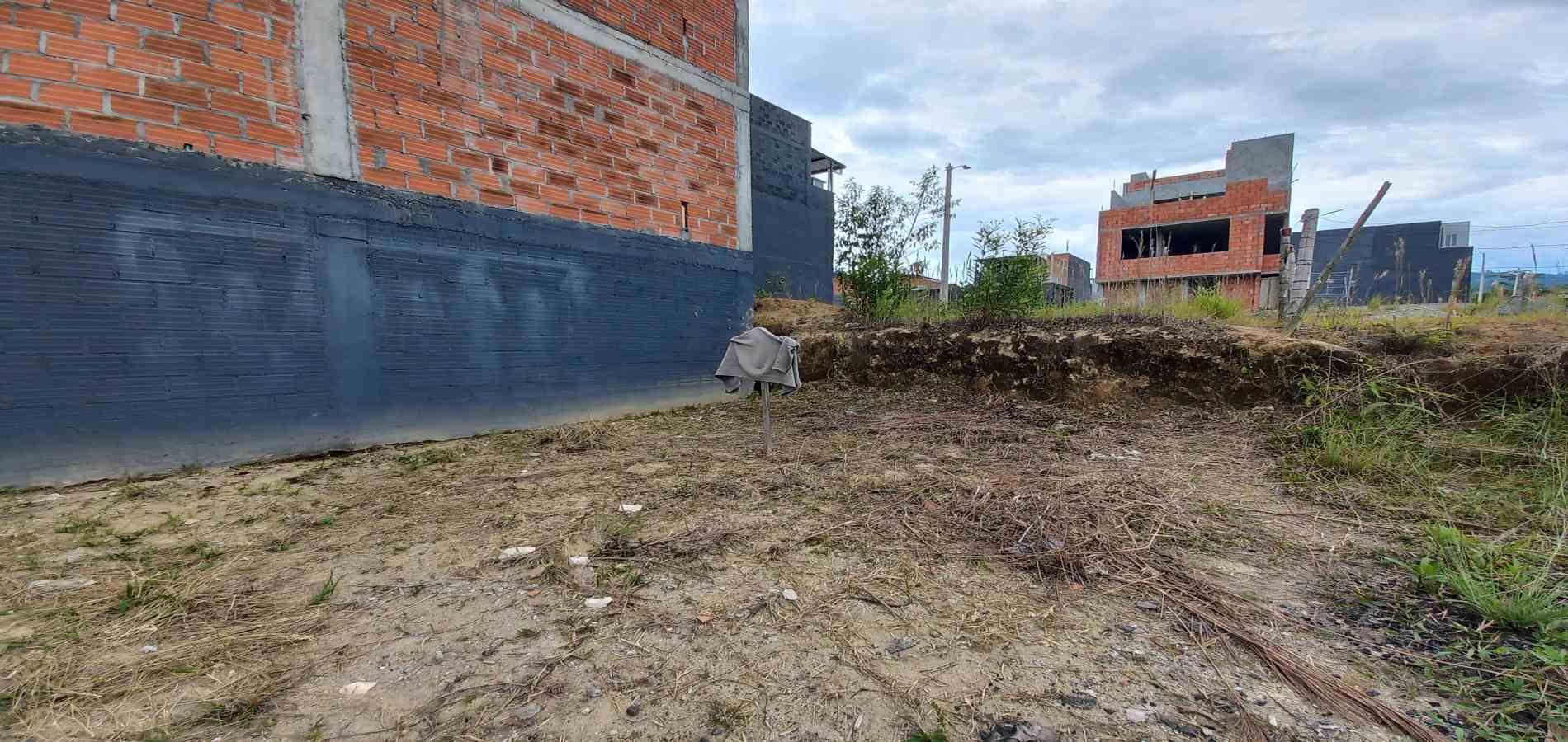 Foto de Lote / terreno en Venta en Av. la romelia el pollo, Dosquebradas - 6 - 279069045