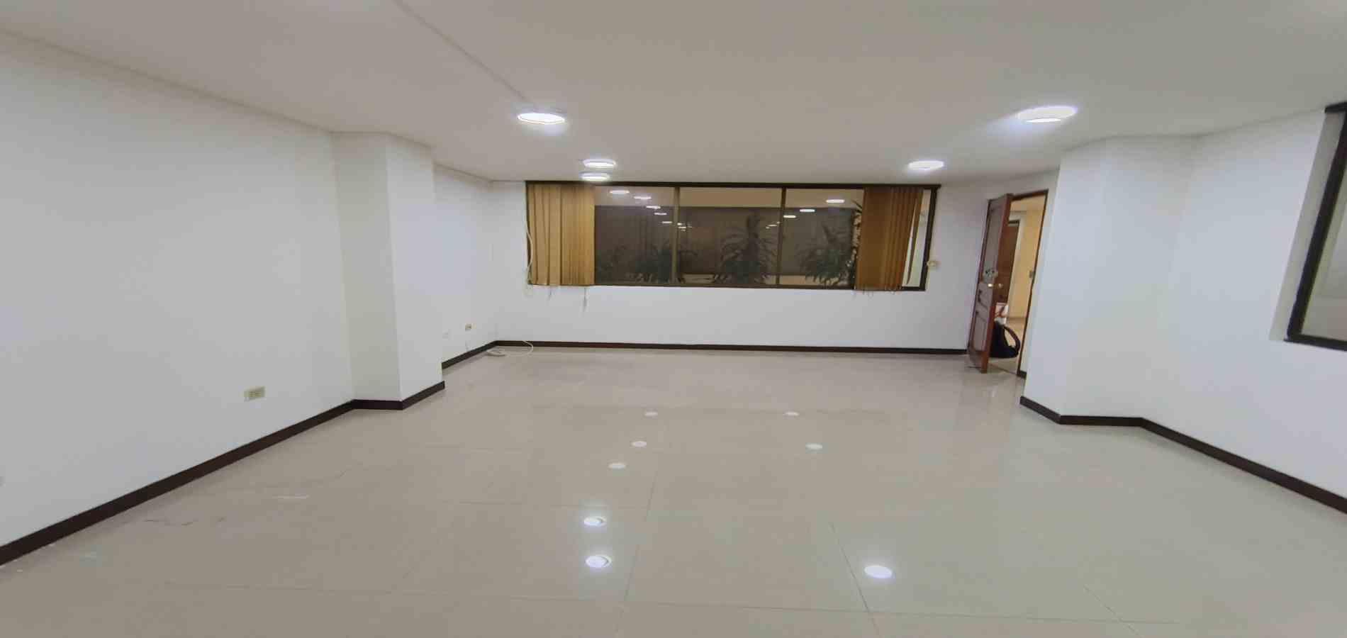Foto de Oficina en Arriendo en Centro, Manizales - 5 - 279064044