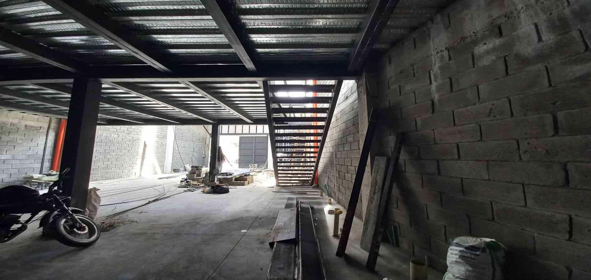 Foto de Bodega en Arriendo en Avenida 30 de agosto, Pereira - 8 - 279068006