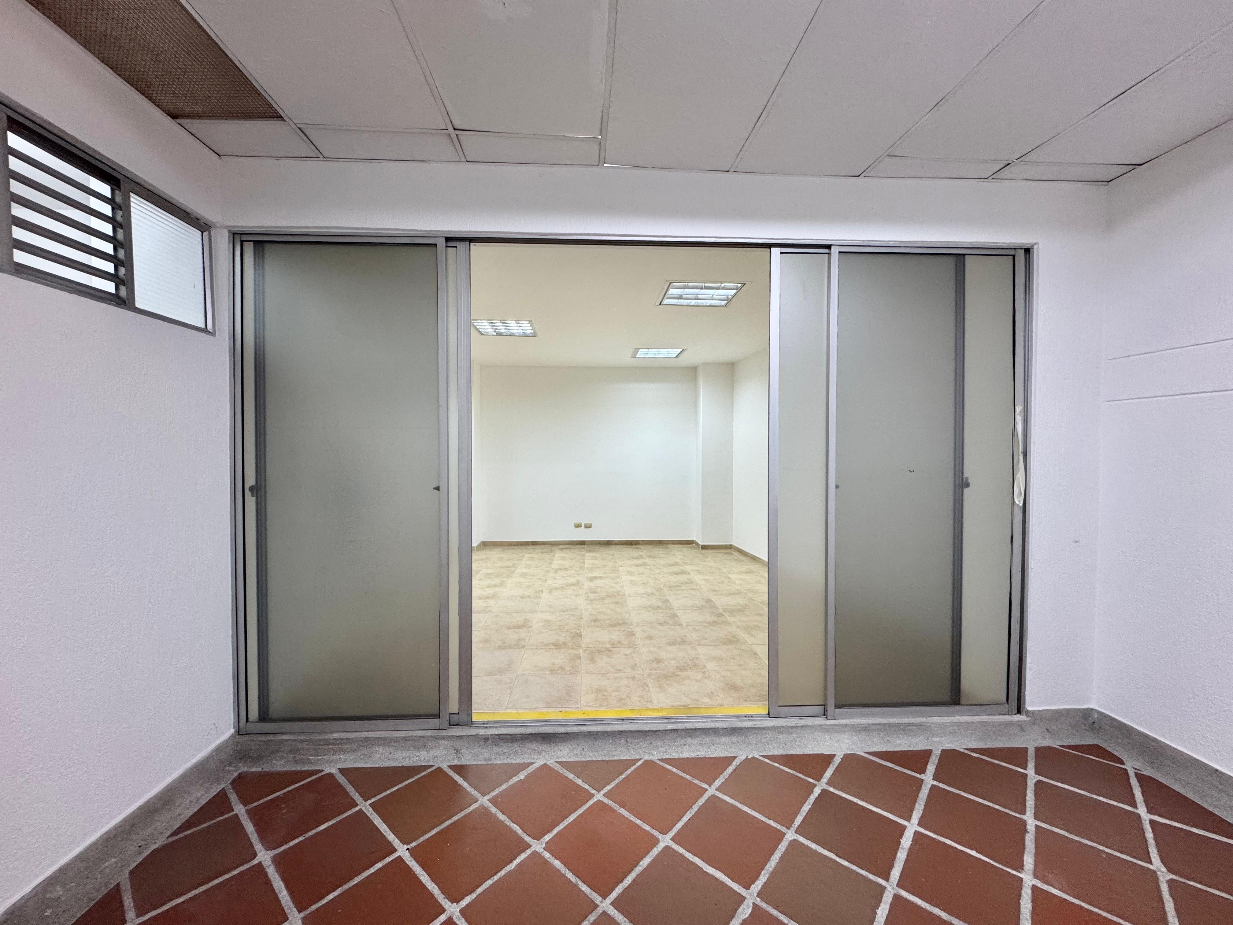 Foto de Oficina en Arriendo en Centro, Pereira - 2 - 279060364