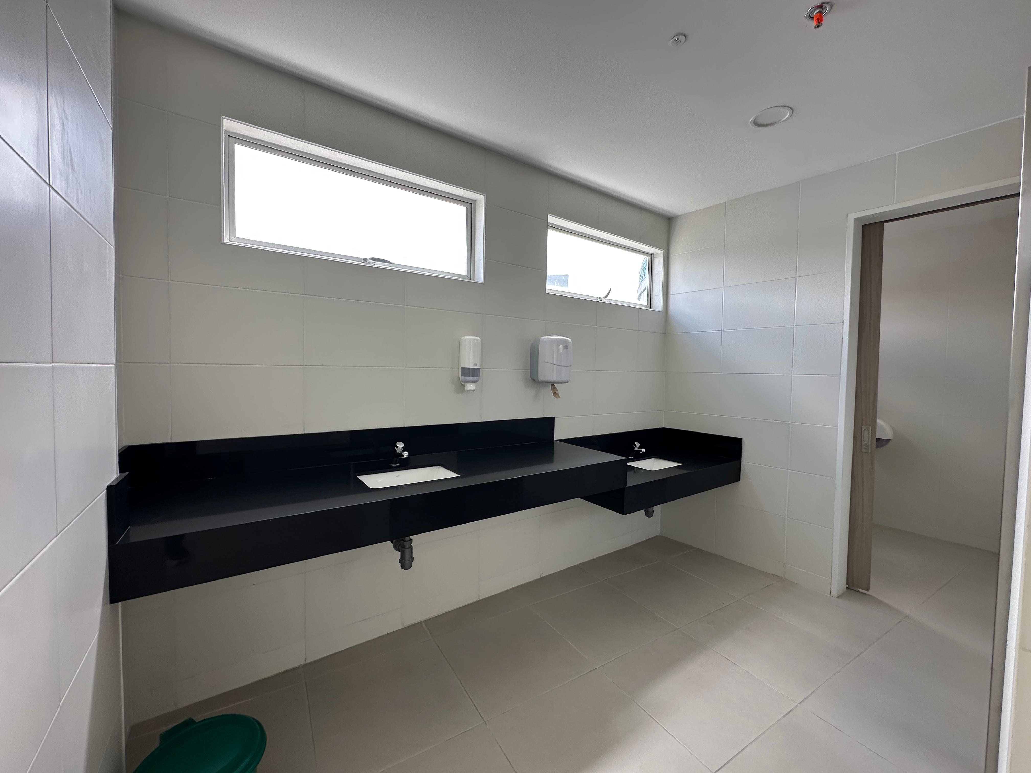 Foto de Consultorio en Arriendo en Avenida 30 de agosto, Pereira - 14 - 279065607