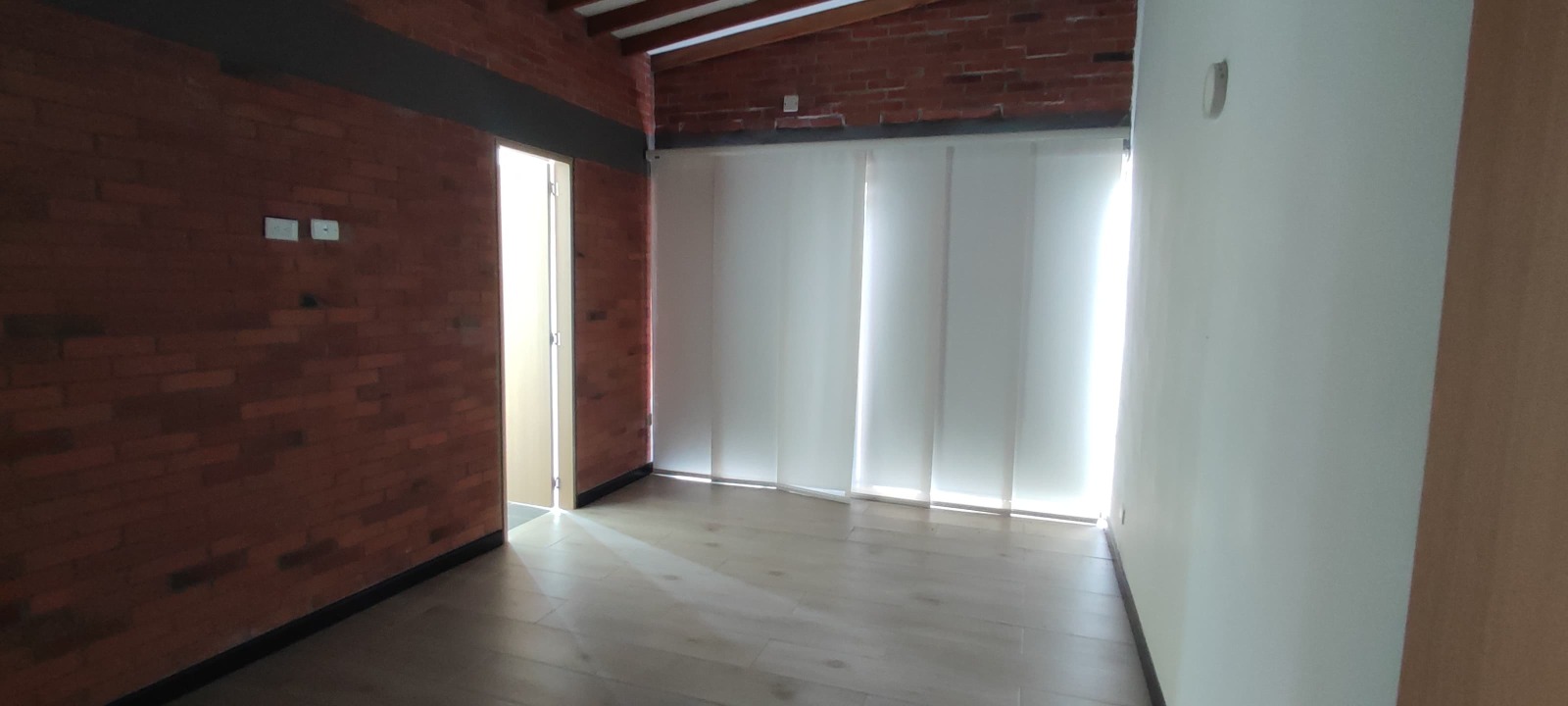 Foto de Casa campestre en Venta en Palermo, Neira - 4 - 279063969