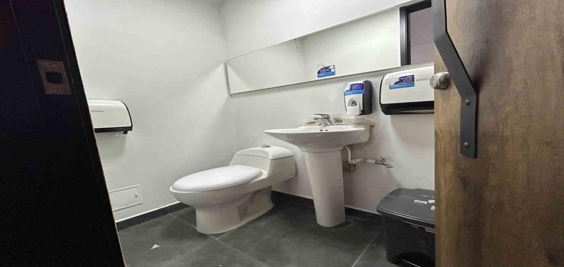 Foto de Edificio de apartamentos en Venta en Comuna universidad/san jose sur, Pereira - 15 - 279066639
