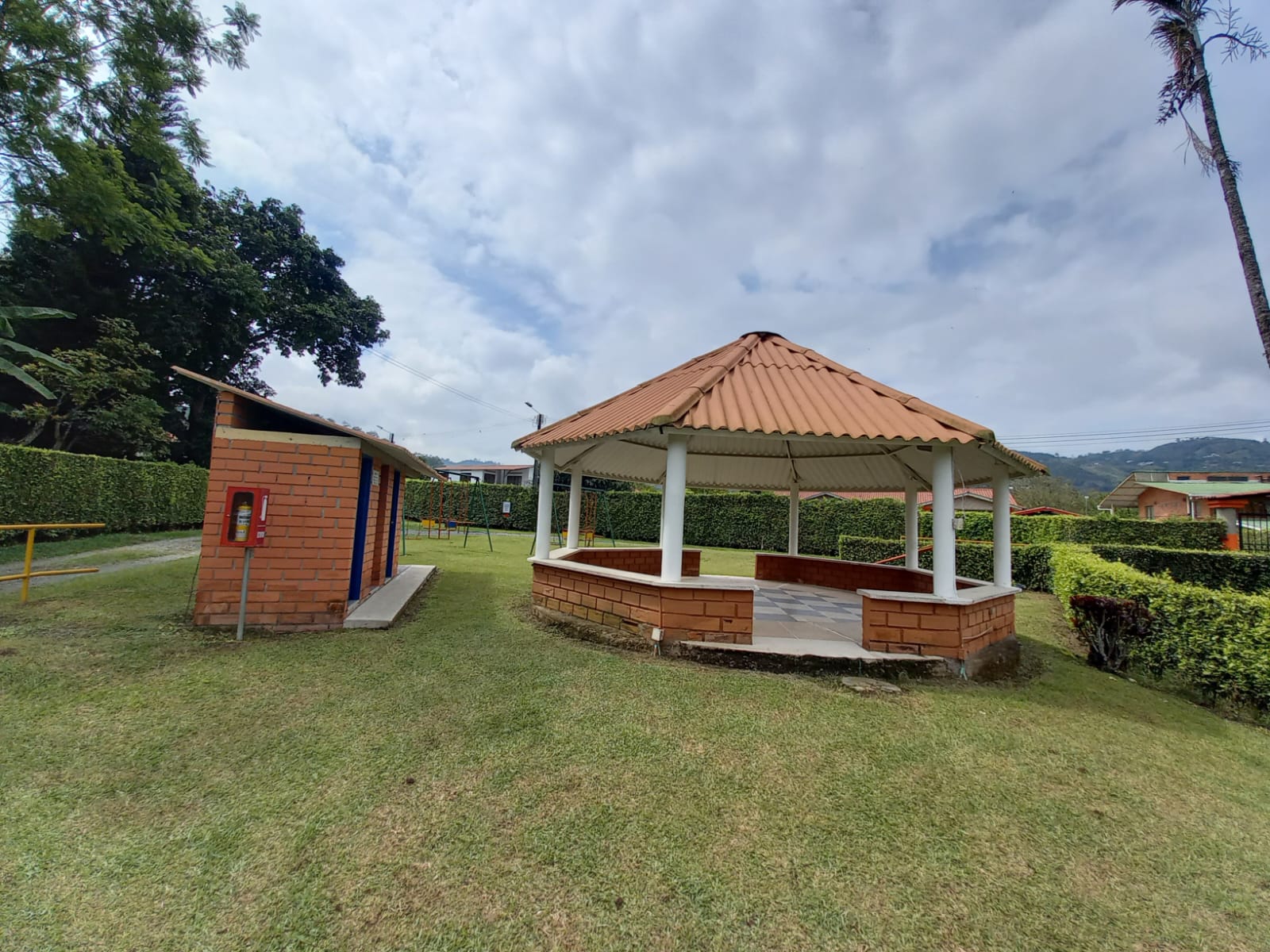Foto de Lote / terreno en Venta en Vereda santagueda, Palestina - 17 - 279060420