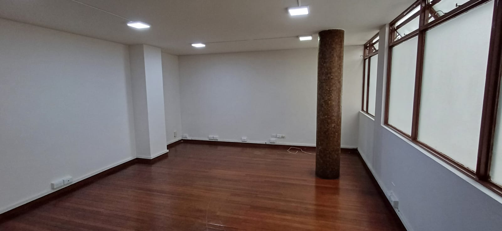 Foto de Oficina para Arriendo en Centro, Manizales - 13414