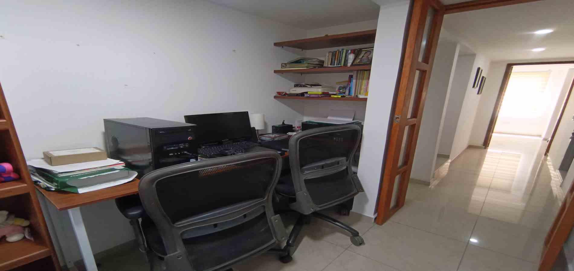Foto de Casa en Venta en Palonegro o altos del encenillo, Manizales - 2 - 279070199