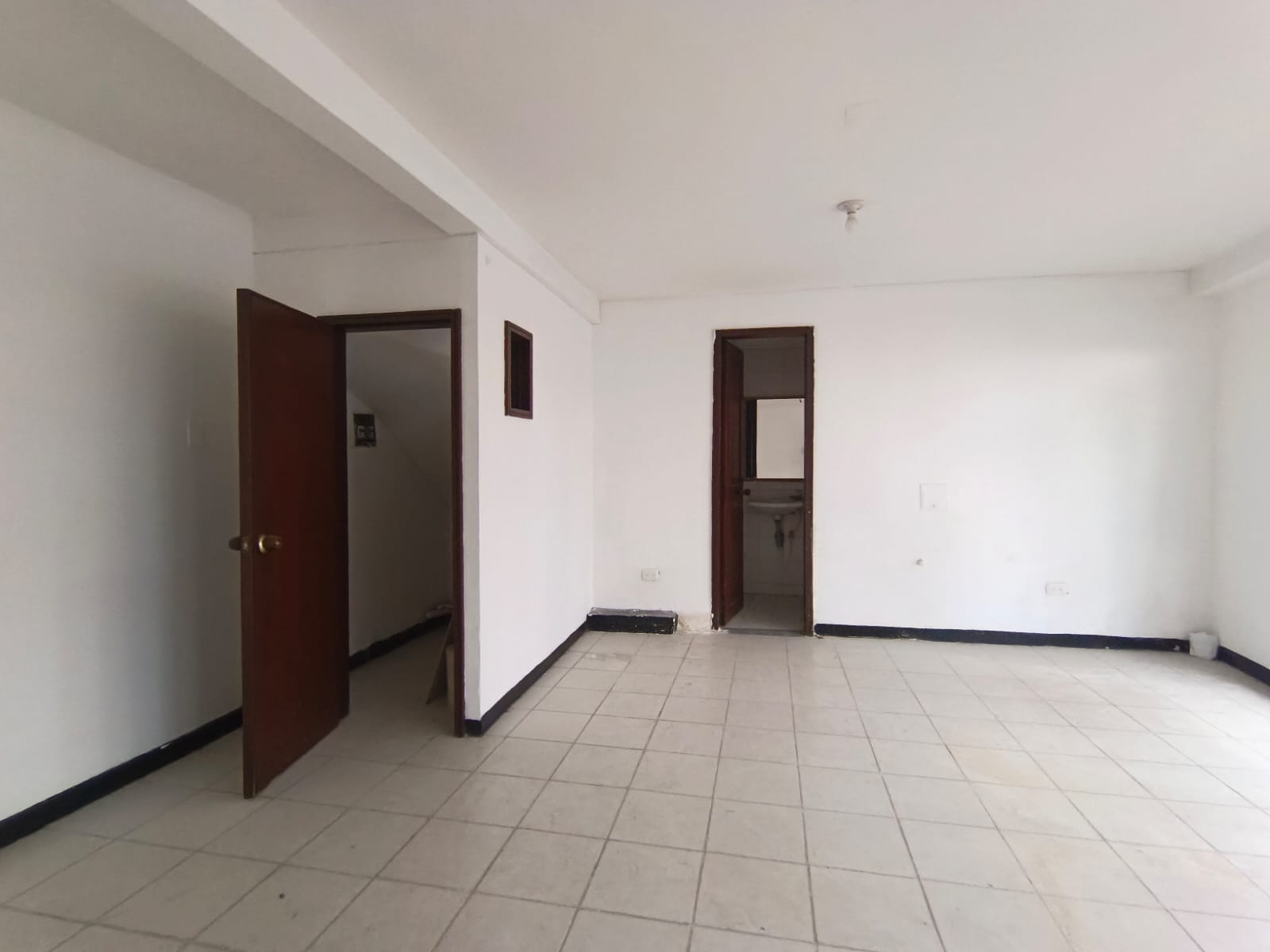 Foto de Local en Arriendo en Palermo, Manizales - 3 - 25592