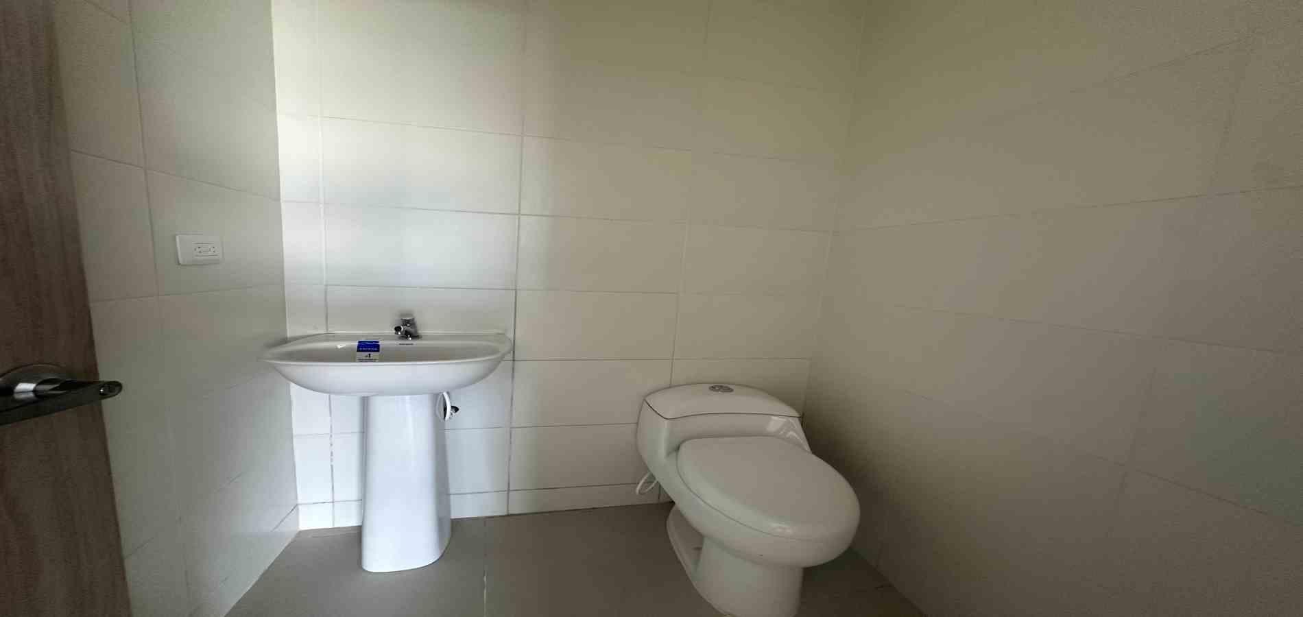 Foto de Consultorio en Venta en Avenida 30 de agosto, Pereira - 4 - 279065609