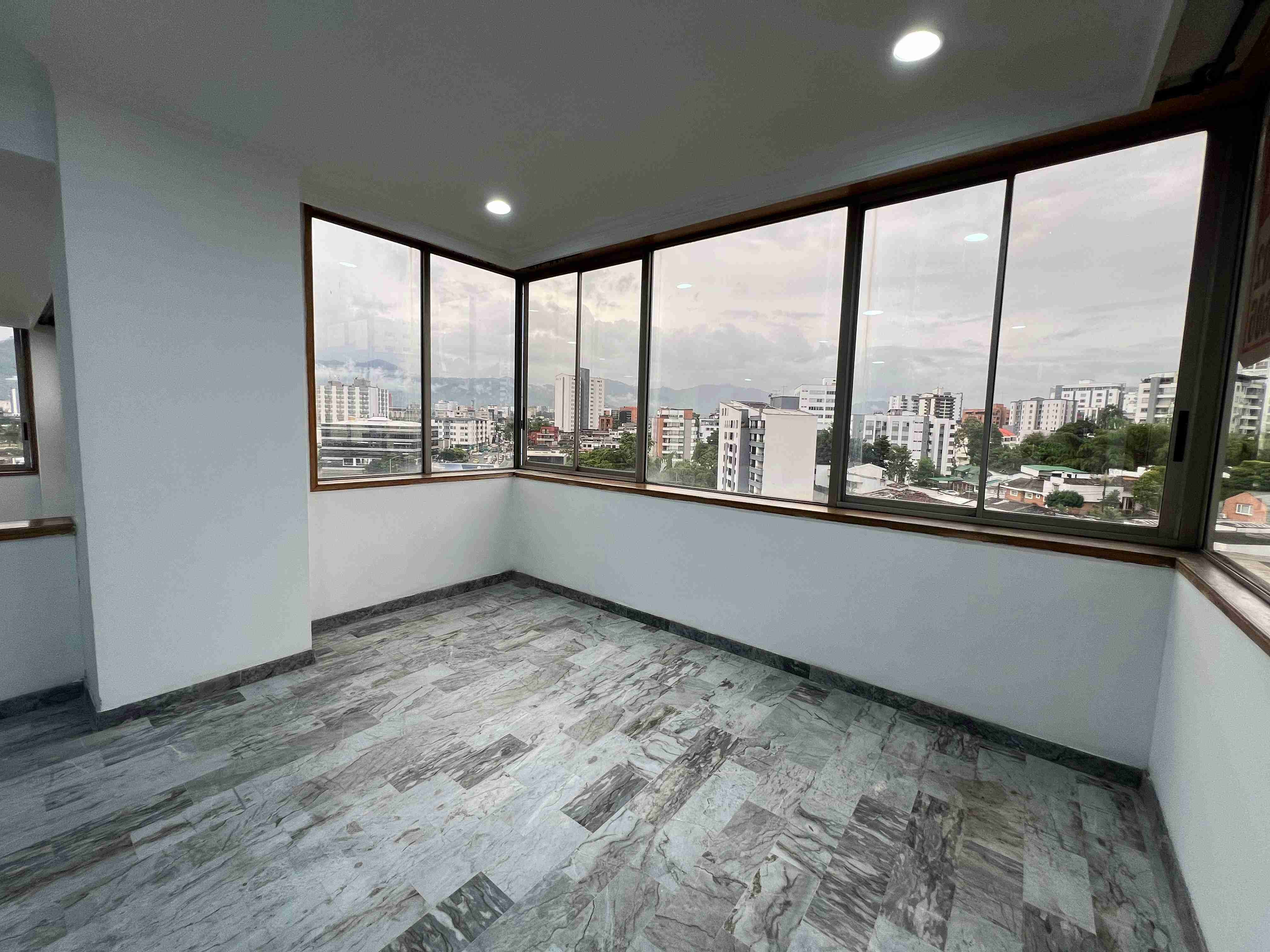 Foto de Apartamento para Arriendo en Pinares, Pereira - 279057581