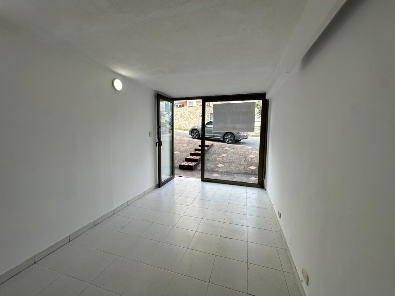 Foto de Local en Arriendo en Guayacanes, Manizales - 3 - 279067255