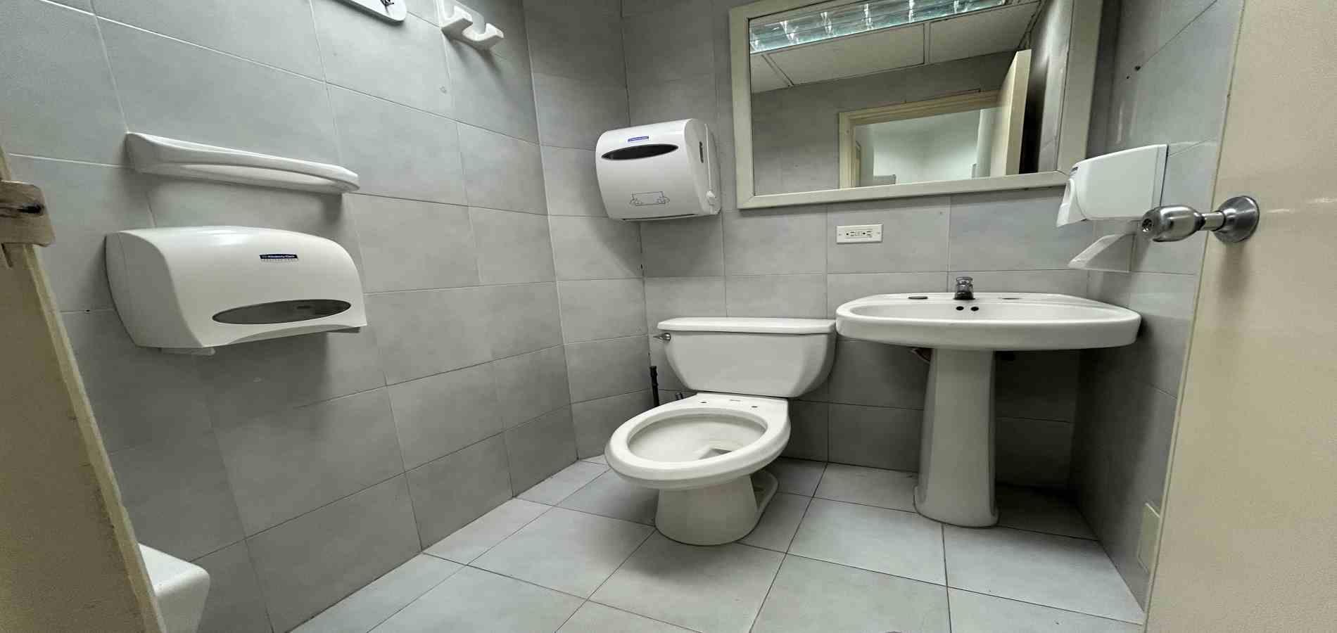 Foto de Local en Arriendo en Circunvalar, Pereira - 11 - 279067343