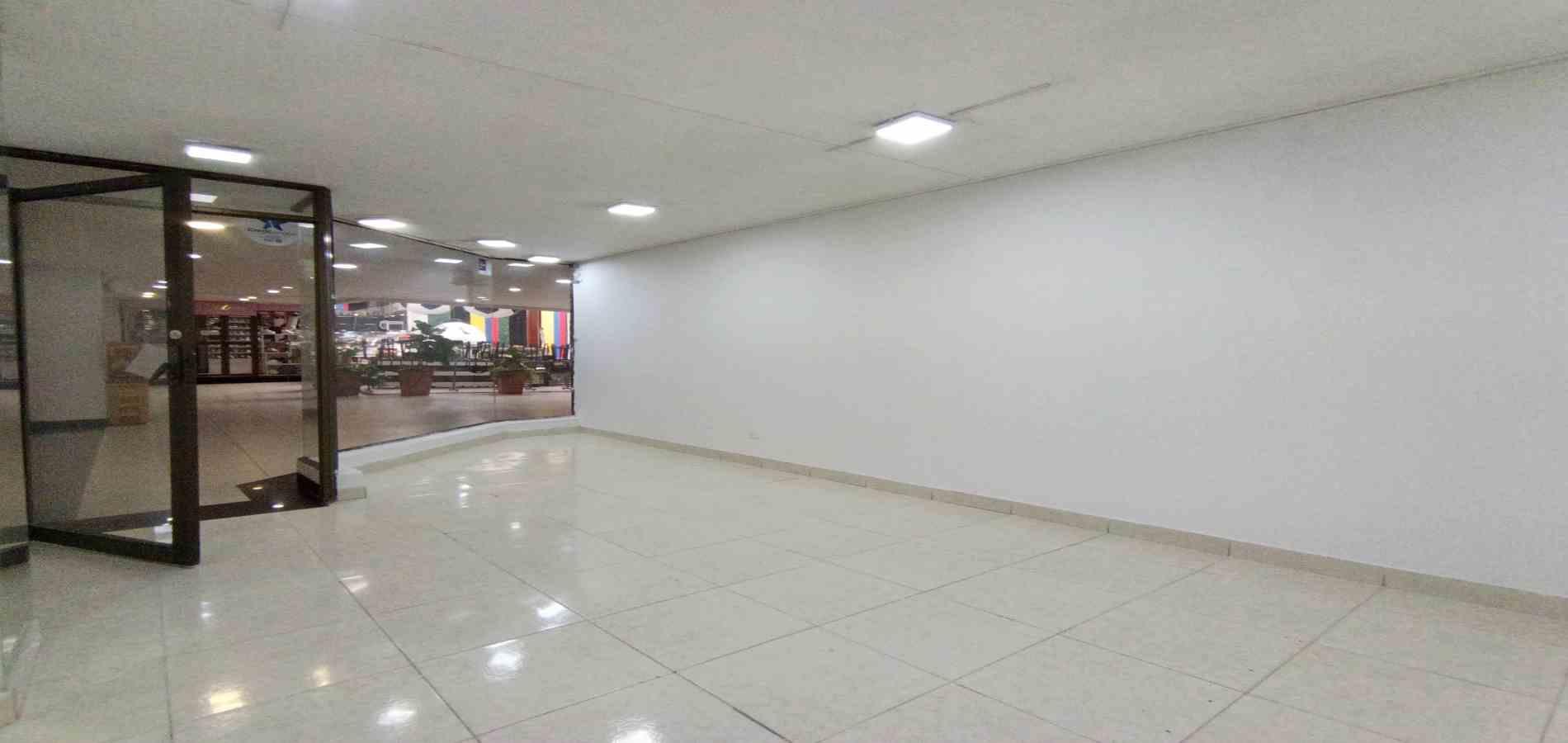 Foto de Local en Arriendo en Centro, Manizales - 14 - 279069698