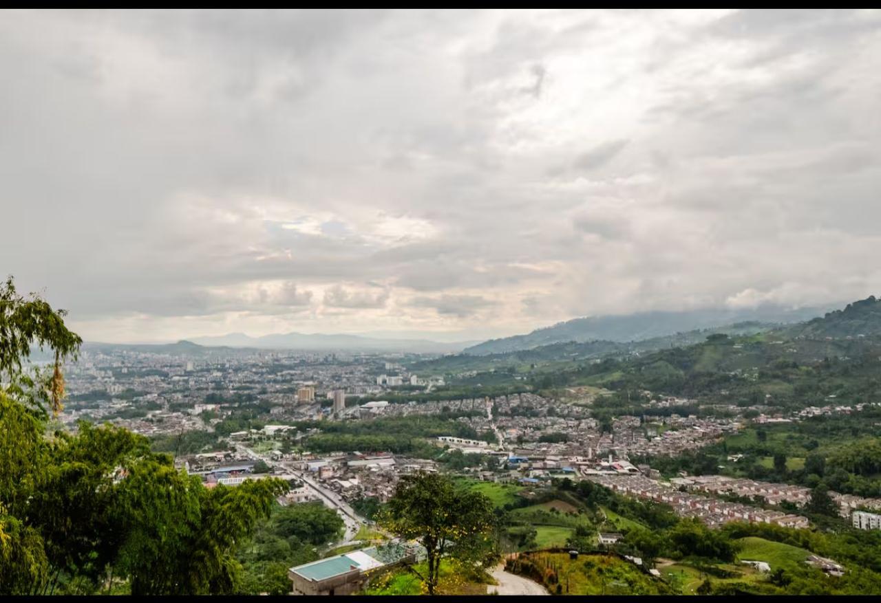 Foto de Lote / terreno en Venta en Aguazul, Dosquebradas - 1 - 279068186