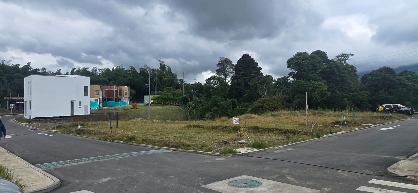 Foto de Lote / terreno en Venta en Barcelona, Calarca - 13 - 279068861