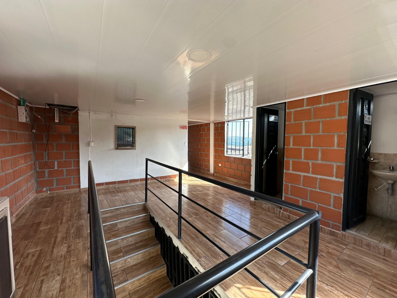 Foto de Bodega en Venta en Alto de la mina, Chinchina - 17 - 279063632