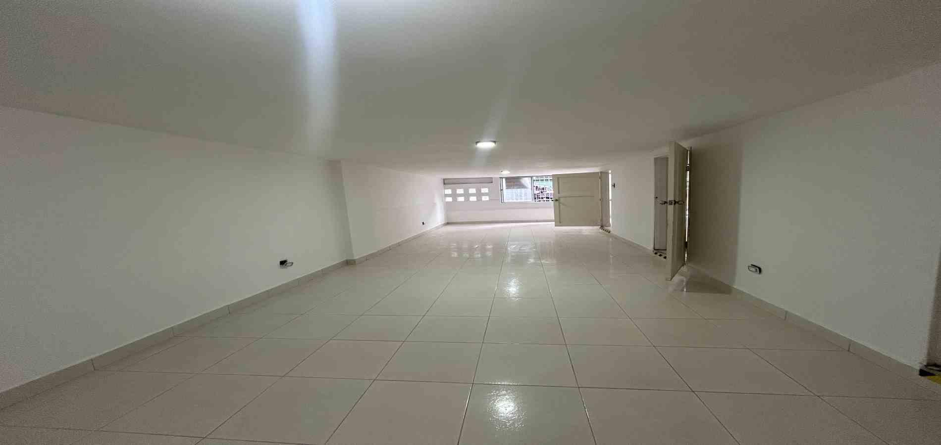 Foto de Local en Arriendo en Centro, Pereira - 2 - 279068101