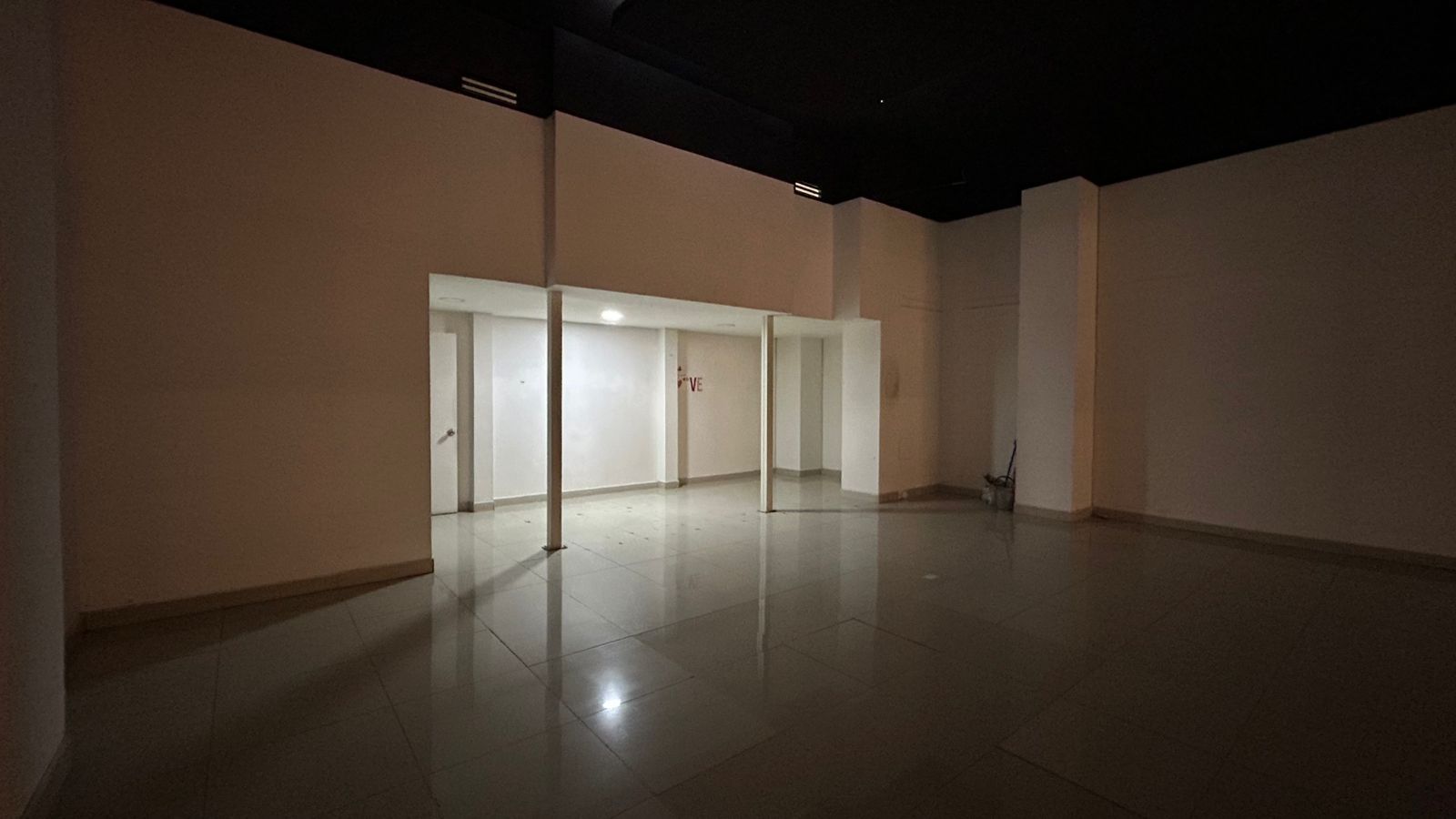 Foto de Local en Venta en Avenida 30 de agosto, Pereira - 5 - 279065639