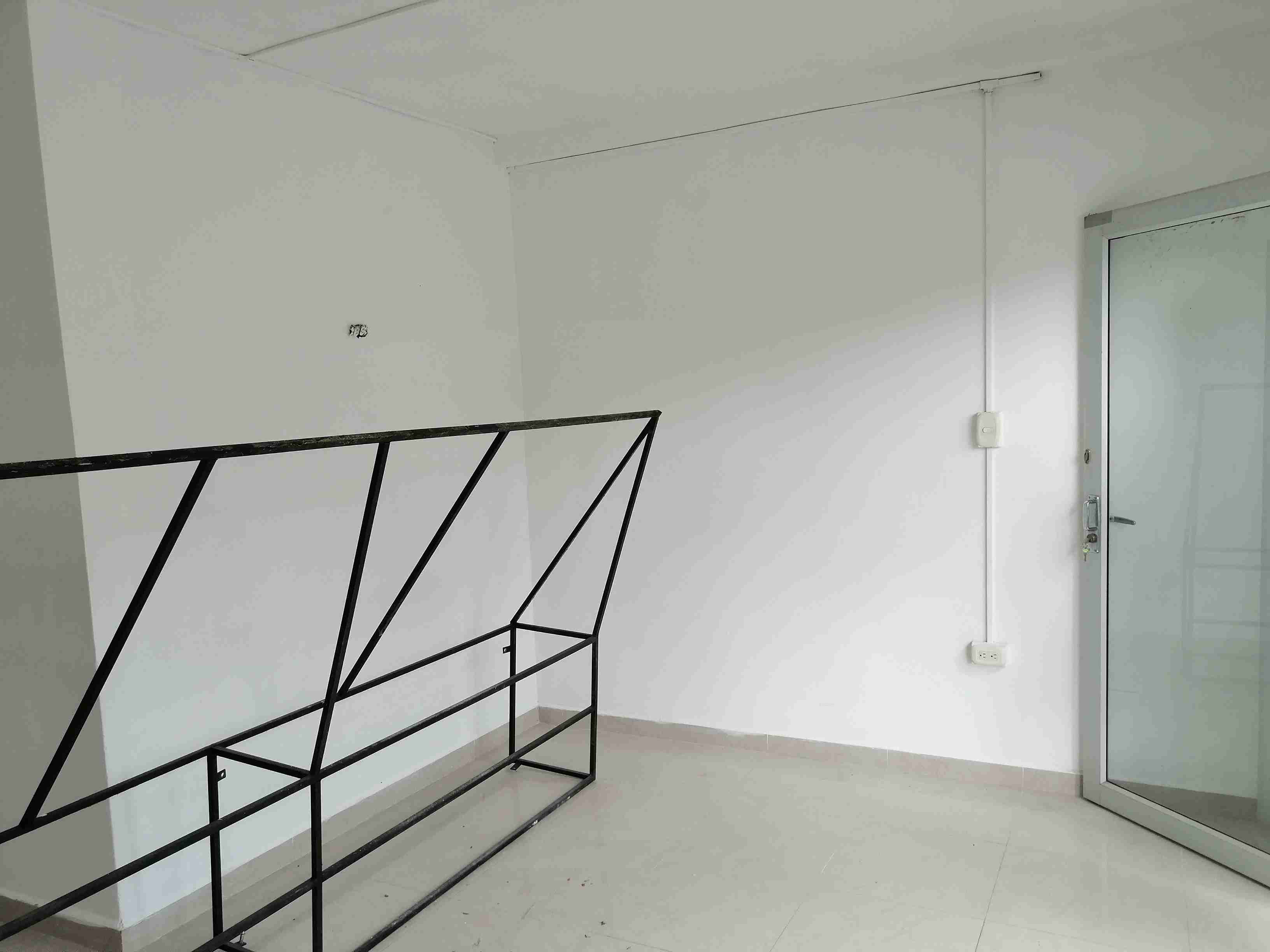 Foto de Local en Arriendo en Comuna 2/altos de santa monica, Dosquebradas - 2 - 279056517