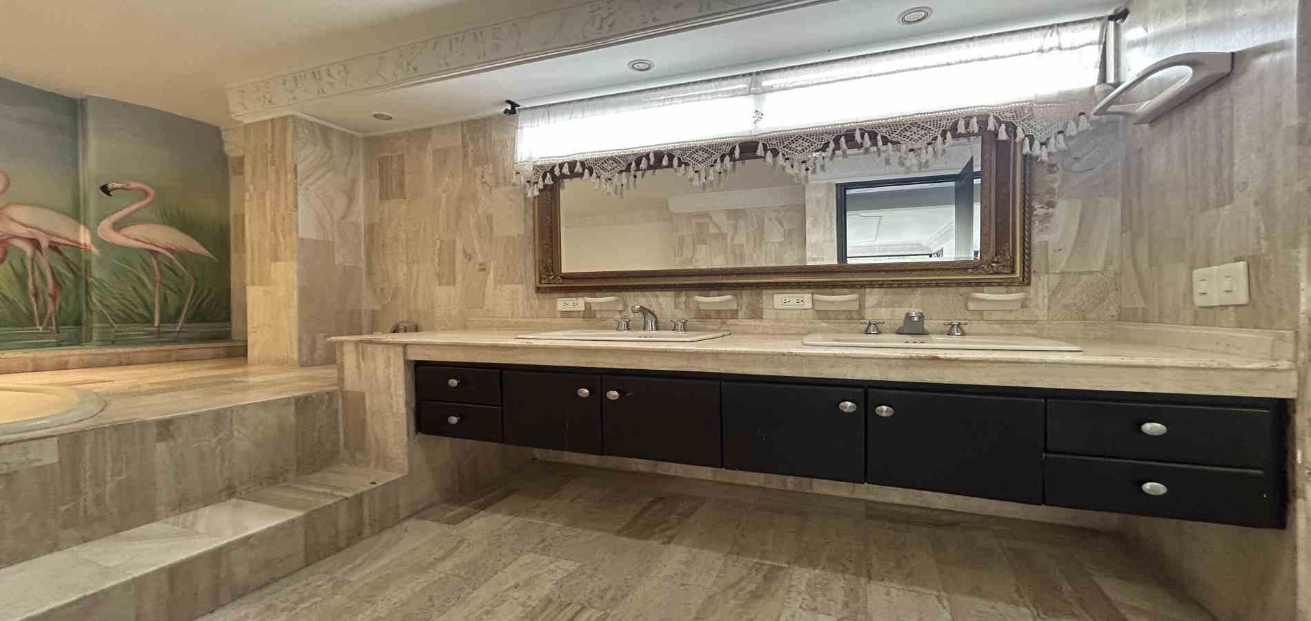 Foto de Casa en Arriendo en Comuna universidad / barrio pinares, Pereira - 31 - 279069173