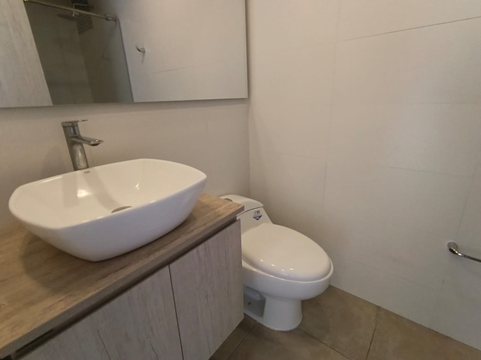 Foto de Apartamento en Venta en Avenida alberto mendoza, Manizales - 2 - 279070072