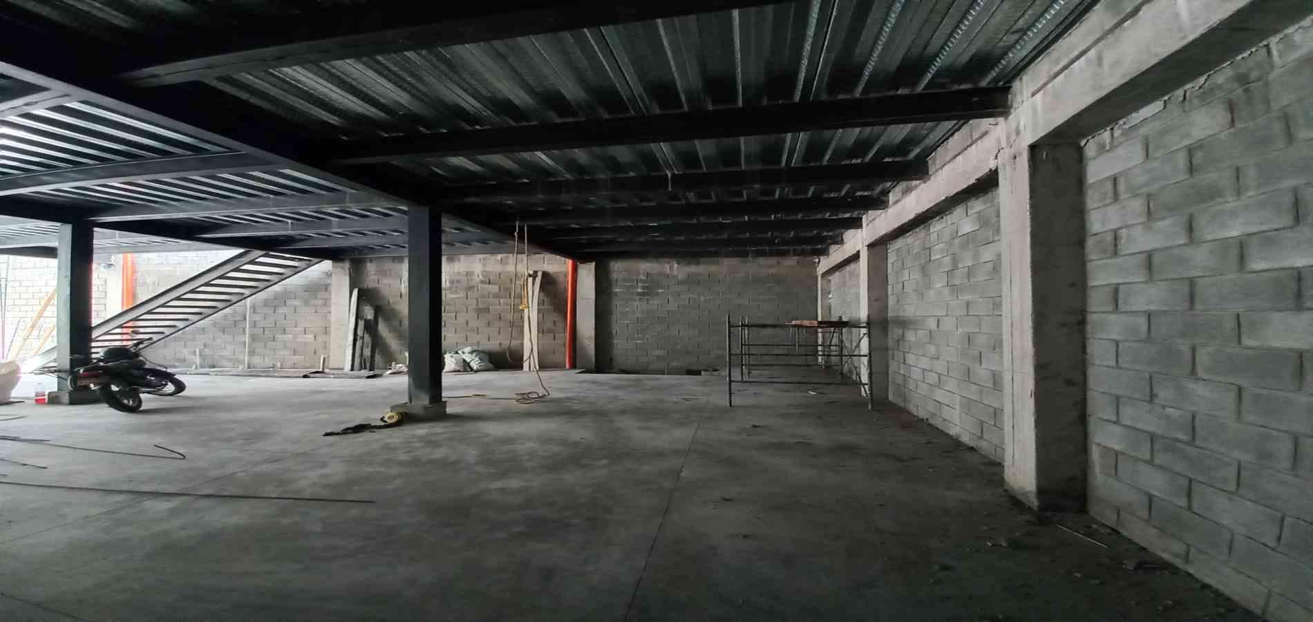 Foto de Bodega en Arriendo en Avenida 30 de agosto, Pereira - 11 - 279068006
