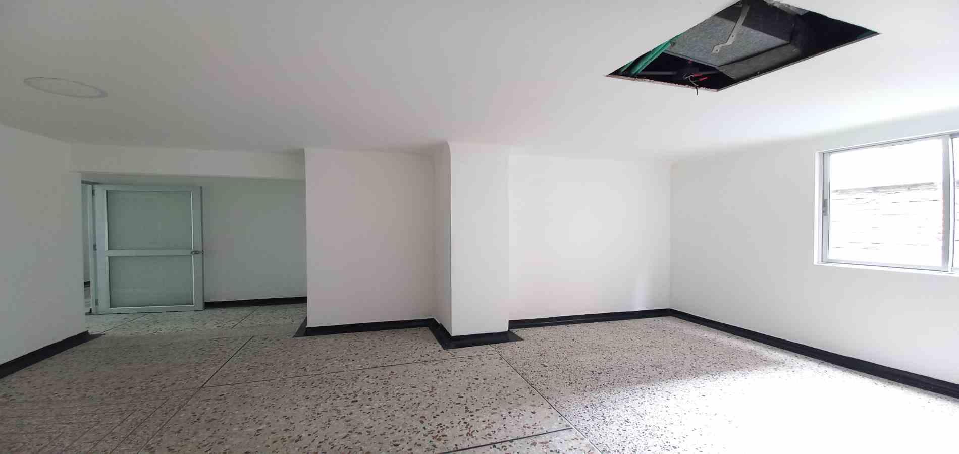 Foto de Consultorio en Arriendo en Centro, Pereira - 11 - 279068666