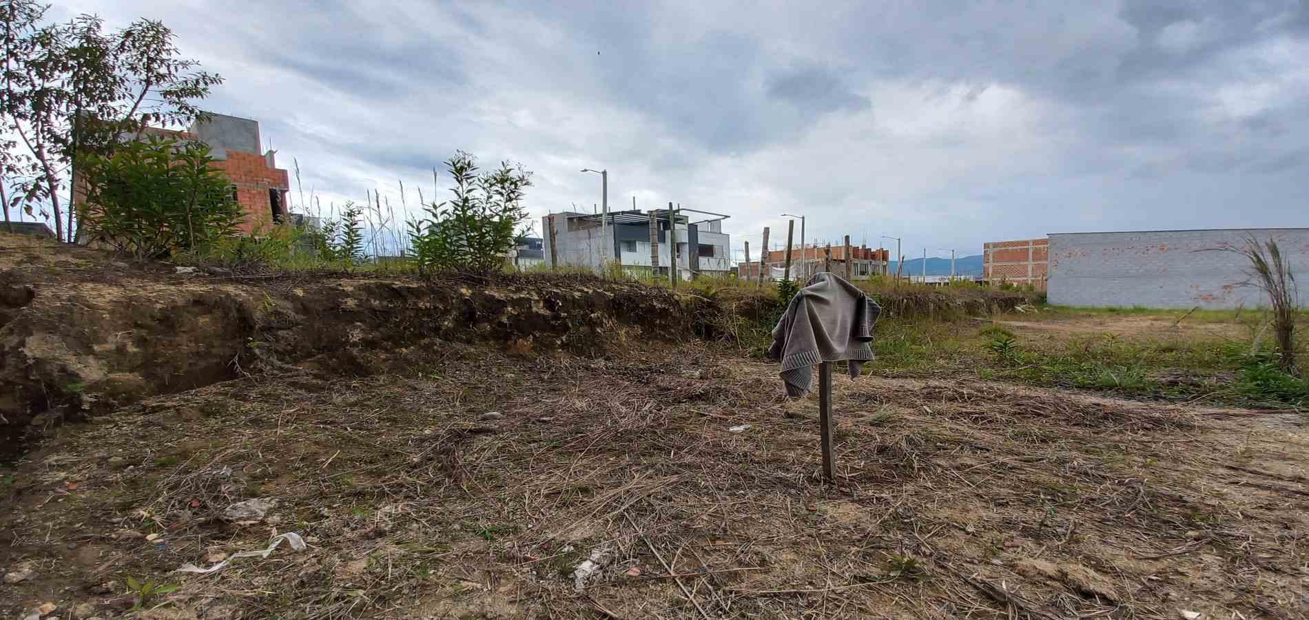 Foto de Lote / terreno en Venta en Av. la romelia el pollo, Dosquebradas - 8 - 279069045