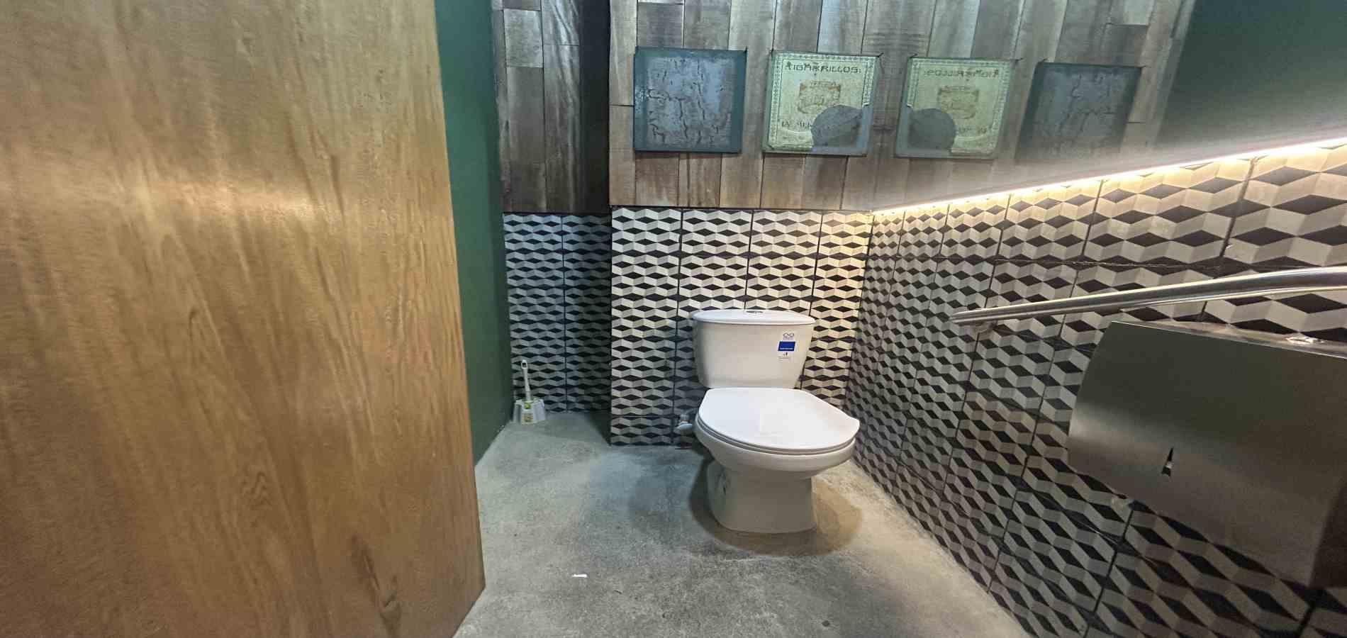 Foto de Local en Arriendo en Comuna universidad/pinares, Pereira - 12 - 279066976