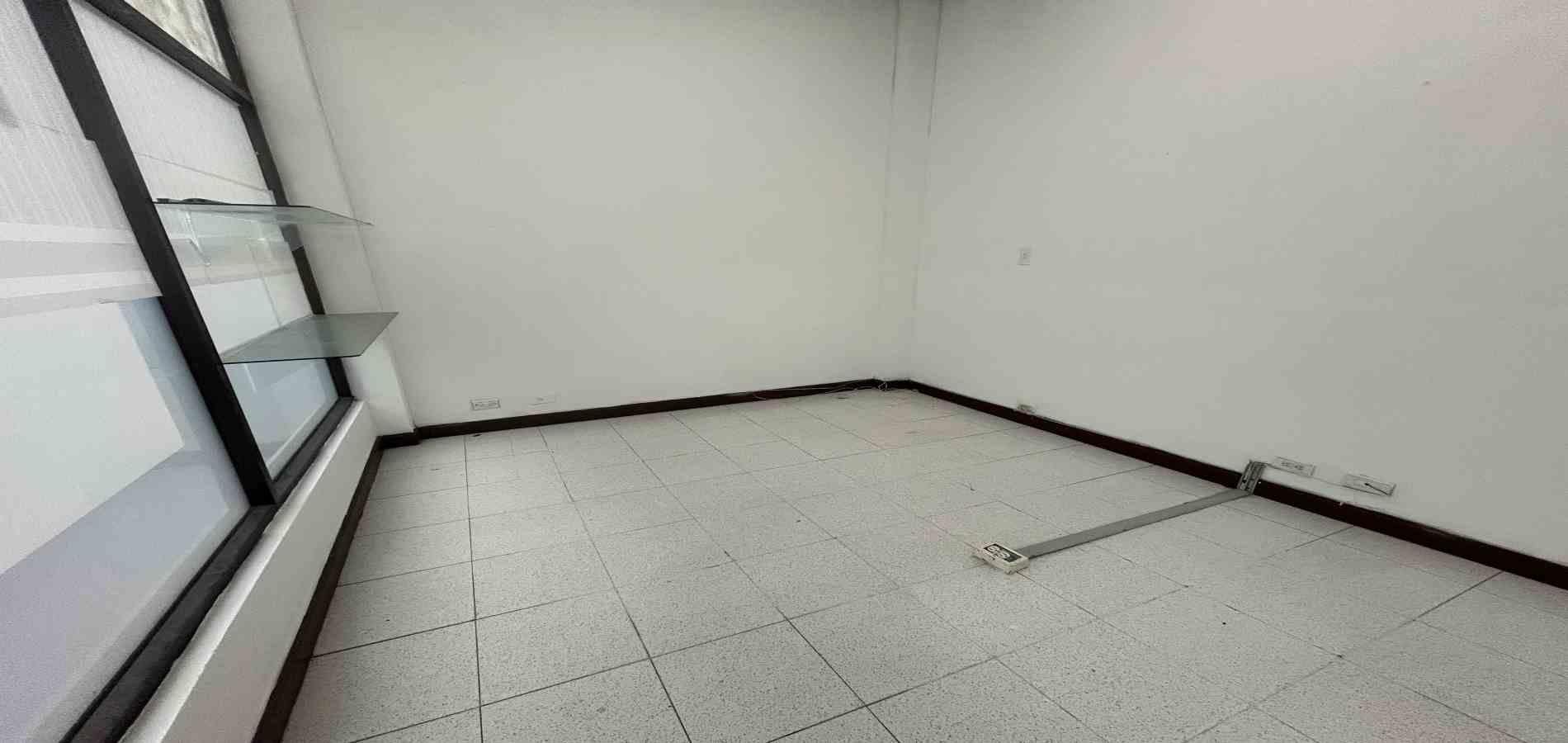 Foto de Local para Arriendo en Centro, Pereira - 279067378