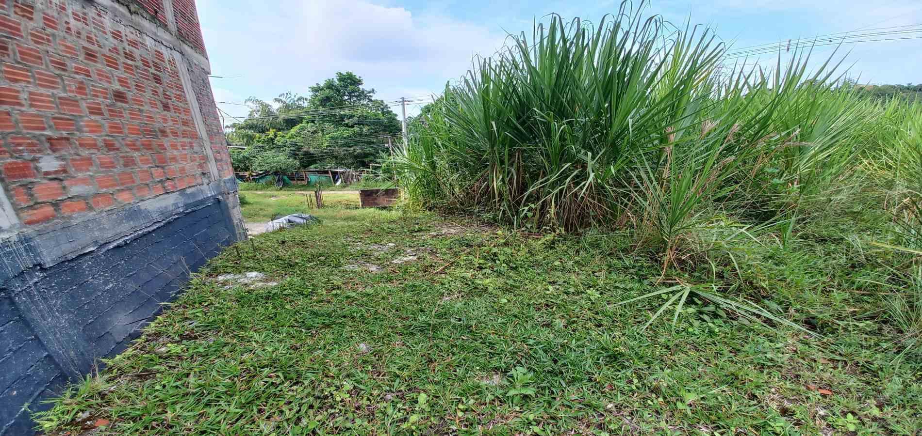 Foto de Lote / terreno en Venta en Av. la romelia el pollo, Dosquebradas - 5 - 48880