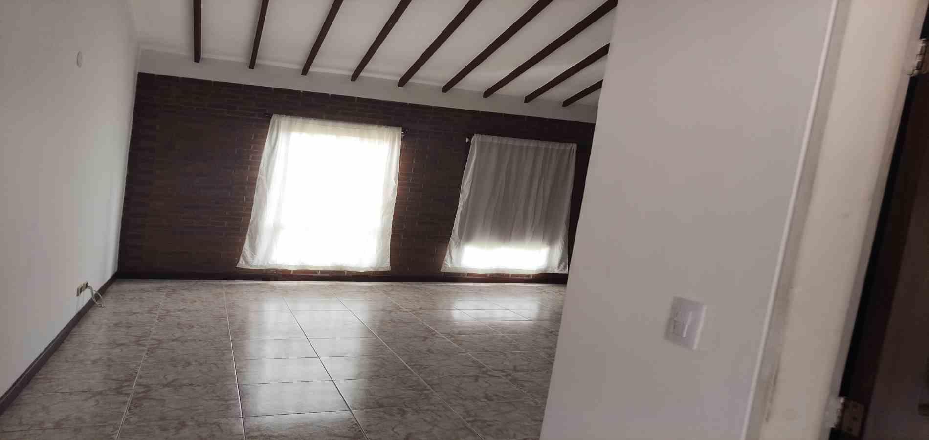 Foto de Casa en Arriendo en Via al valle, Armenia  - 1 - 279068070