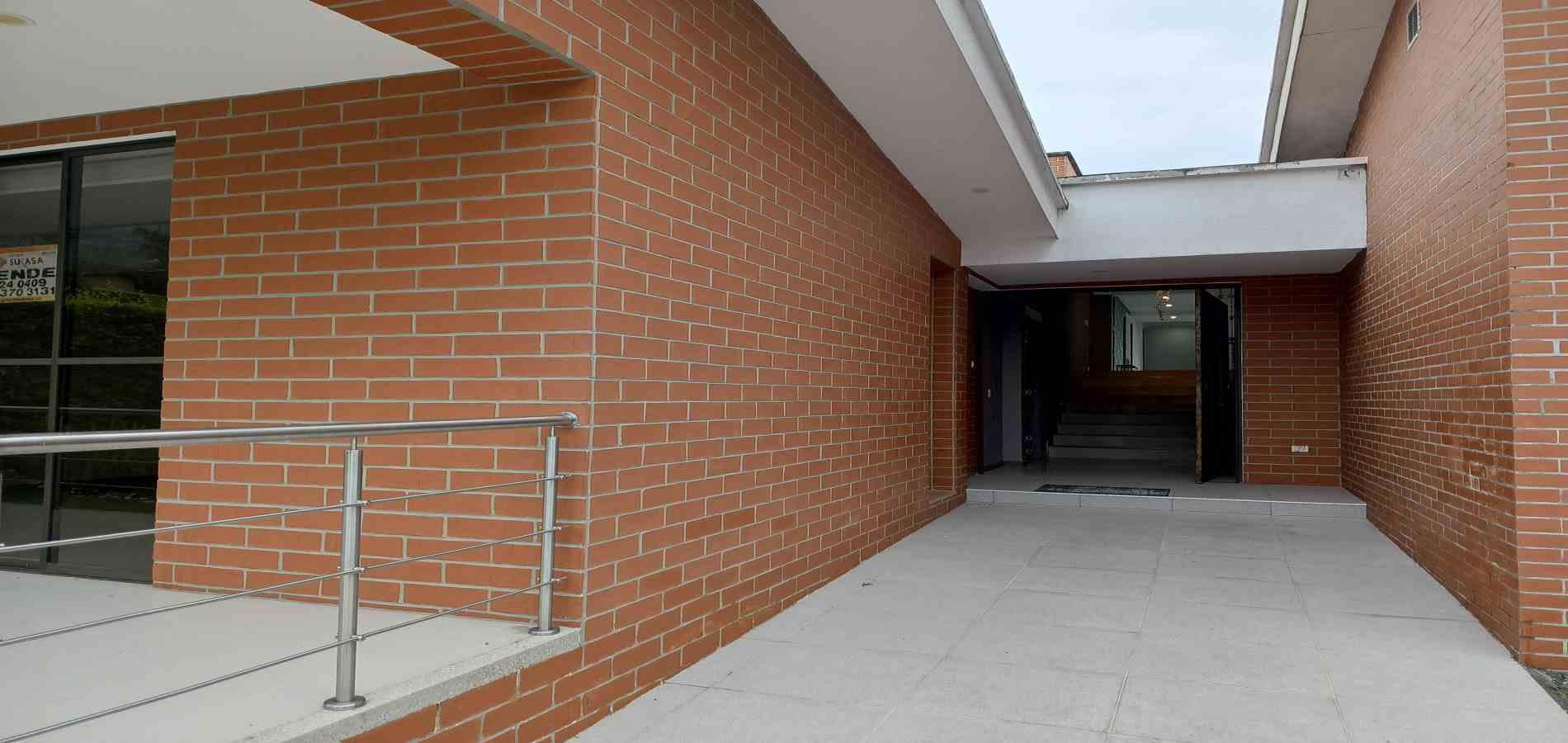 Foto de Casa campestre en Venta en Av. la romelia el pollo, Dosquebradas - 73 - 279061808