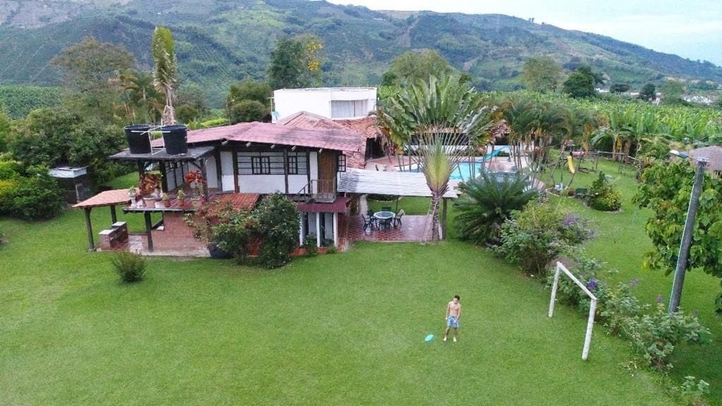 Foto de Casa campestre en Venta en La insula, Chinchina - 5 - 22614