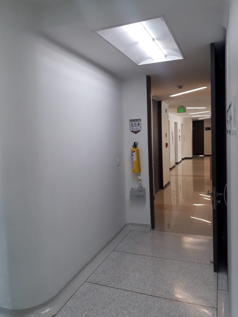 Foto de Consultorio en Venta en Avenida santander , Manizales - 3 - 22600