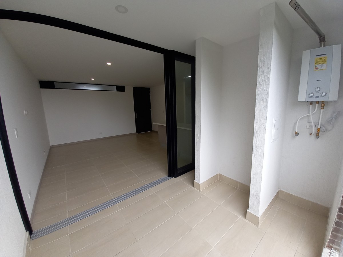 Foto de Apartamento en Venta en Avenida alberto mendoza, Manizales - 1 - 24006