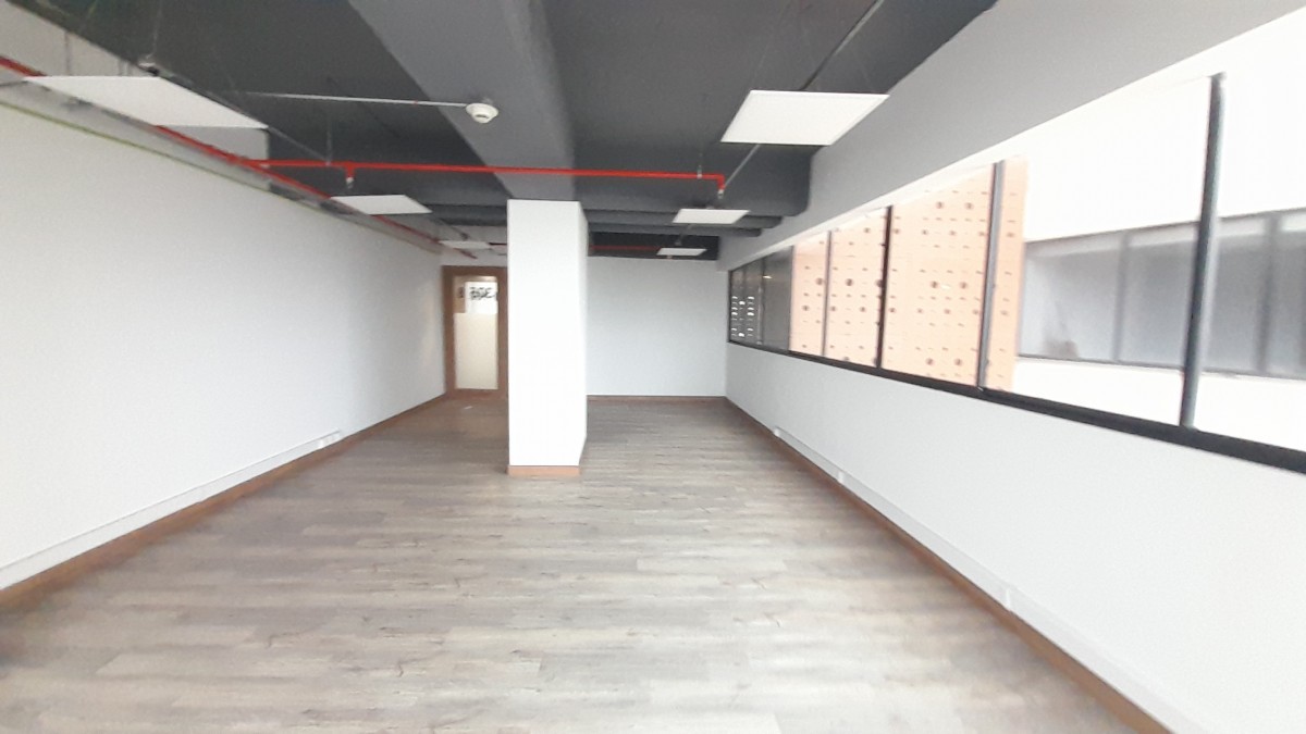 Foto de Oficina en Venta en Avenida santander , Manizales - 5 - 279024899