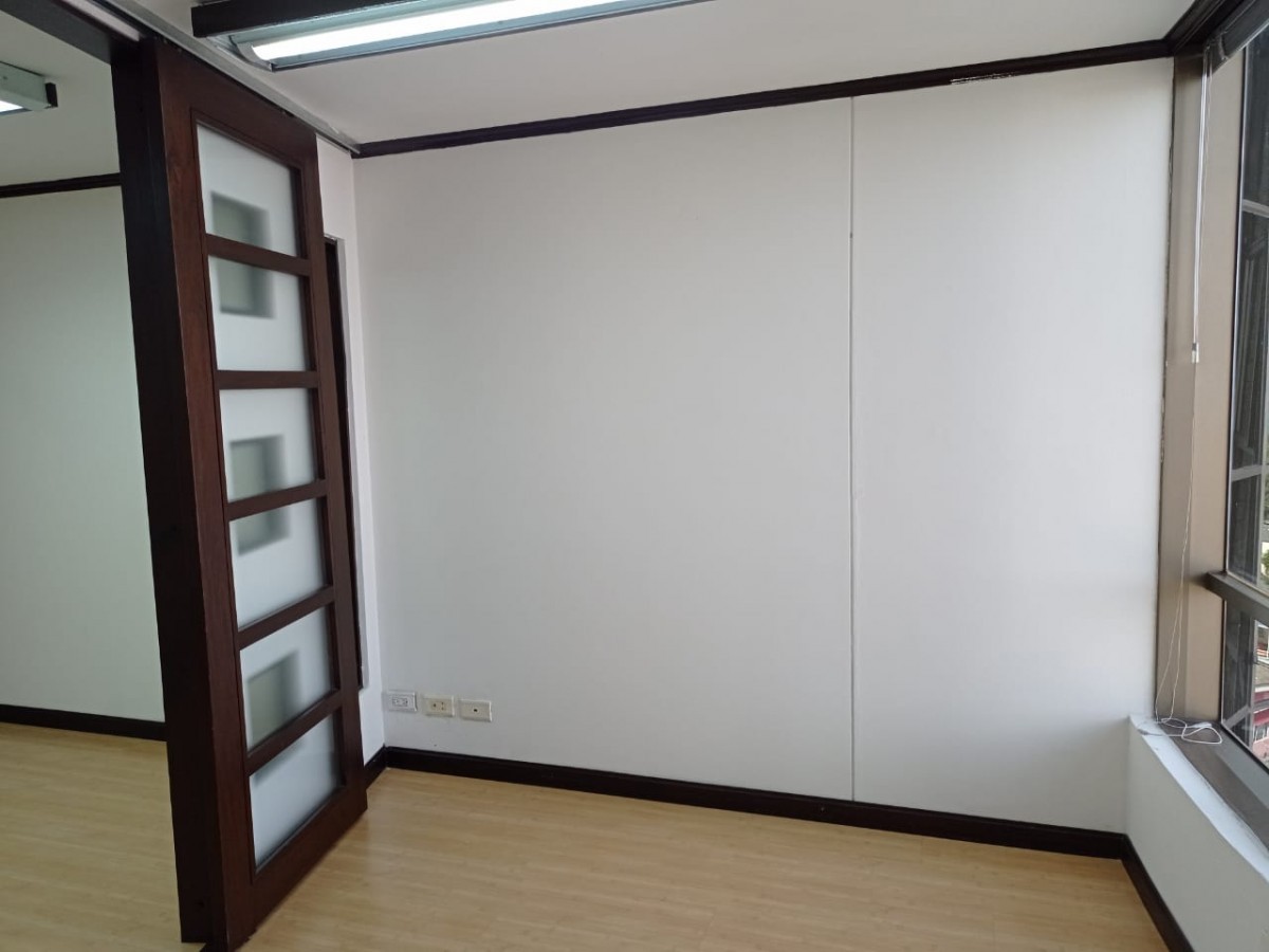 Foto de Oficina en Venta en Palogrande, Manizales - 2 - 21897