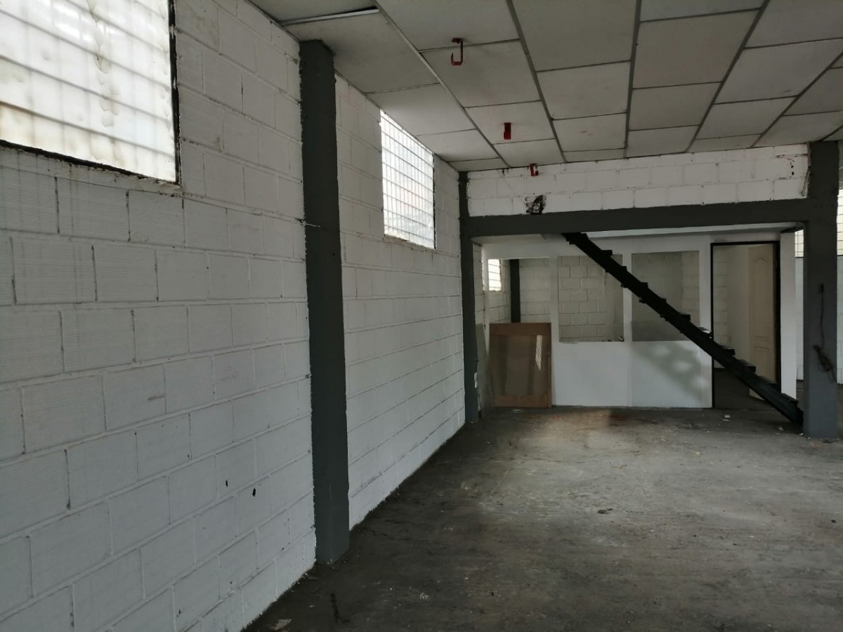 Foto de Bodega en Venta en VillamarÍa, Villamaria - 2 - 21525