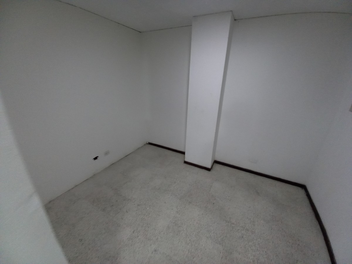 Foto de Consultorio en Venta en Centro, Manizales - 9 - 24395