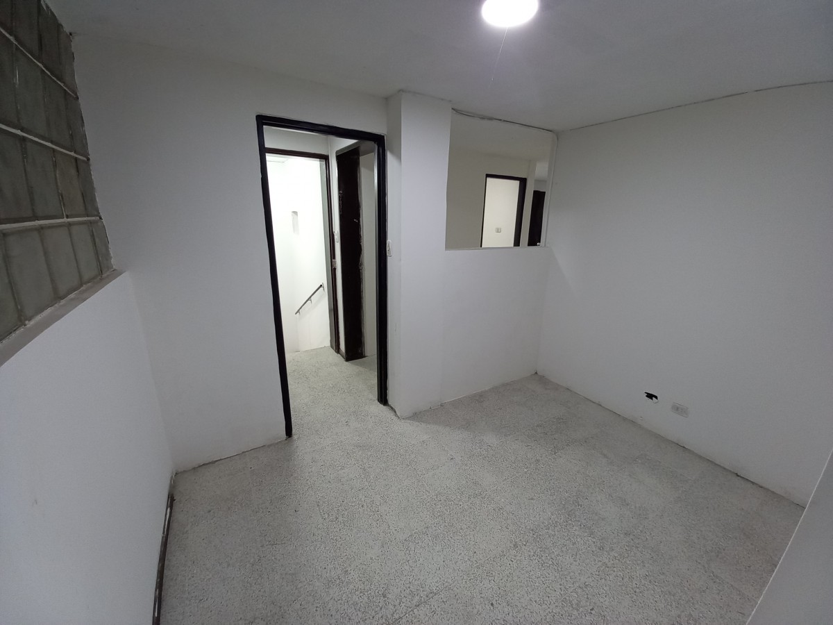 Foto de Consultorio en Venta en Centro, Manizales - 11 - 24395