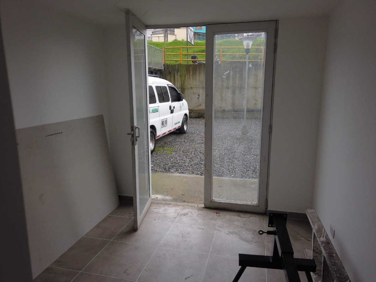 Foto de Local en Venta en Las colinas, Manizales - 1 - 279022777